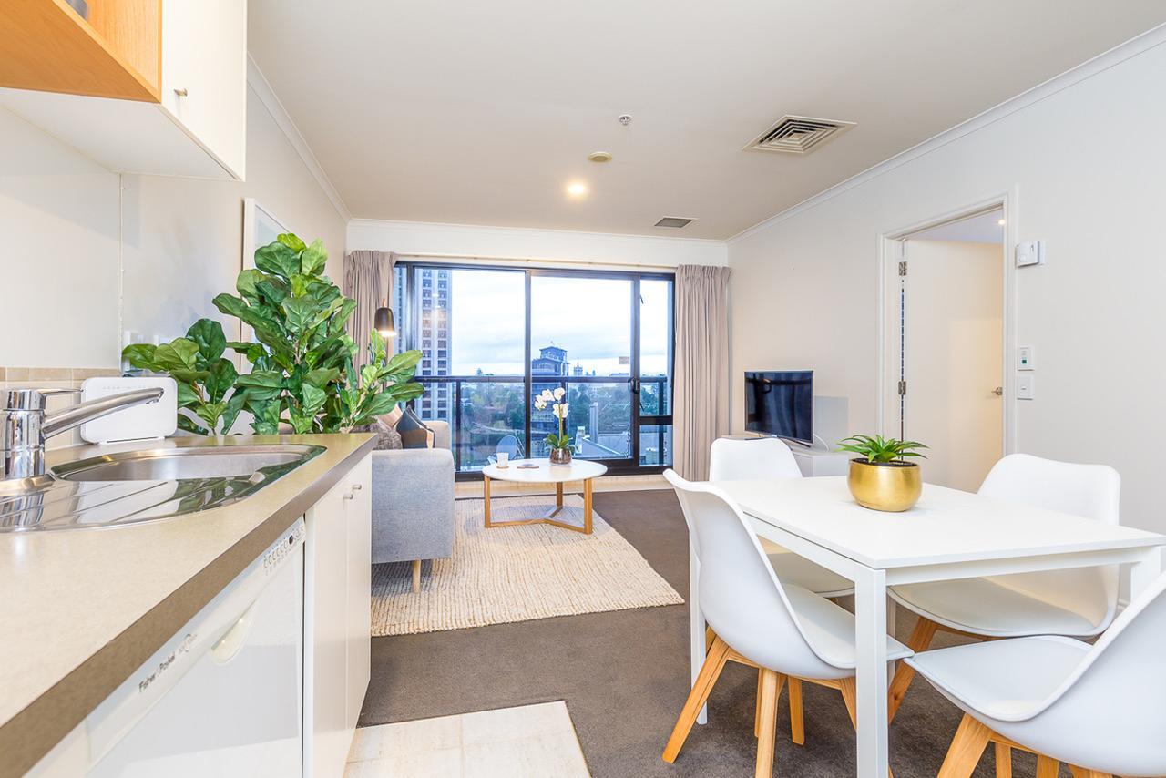 Lovely City Apartment! Views, Pool And Gym Auckland Bagian luar foto
