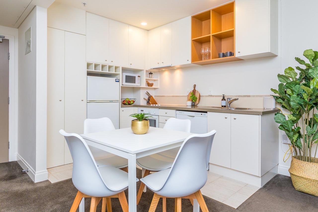 Lovely City Apartment! Views, Pool And Gym Auckland Bagian luar foto