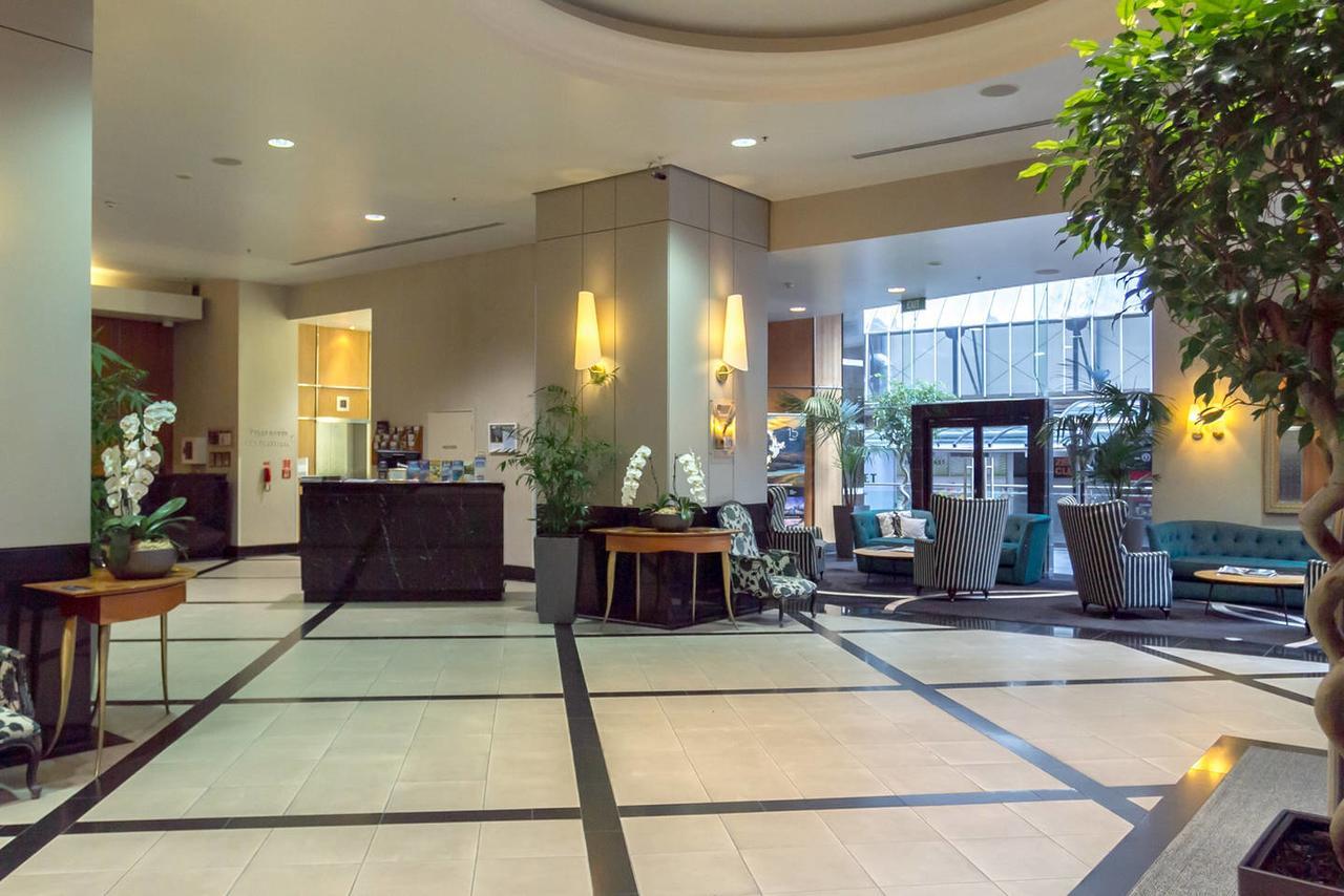 Lovely City Apartment! Views, Pool And Gym Auckland Bagian luar foto